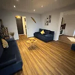 Boho Nuit With Garden Near Salzburg Apartment *