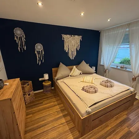 아파트 Boho Nuit With Garden Near Salzburg *